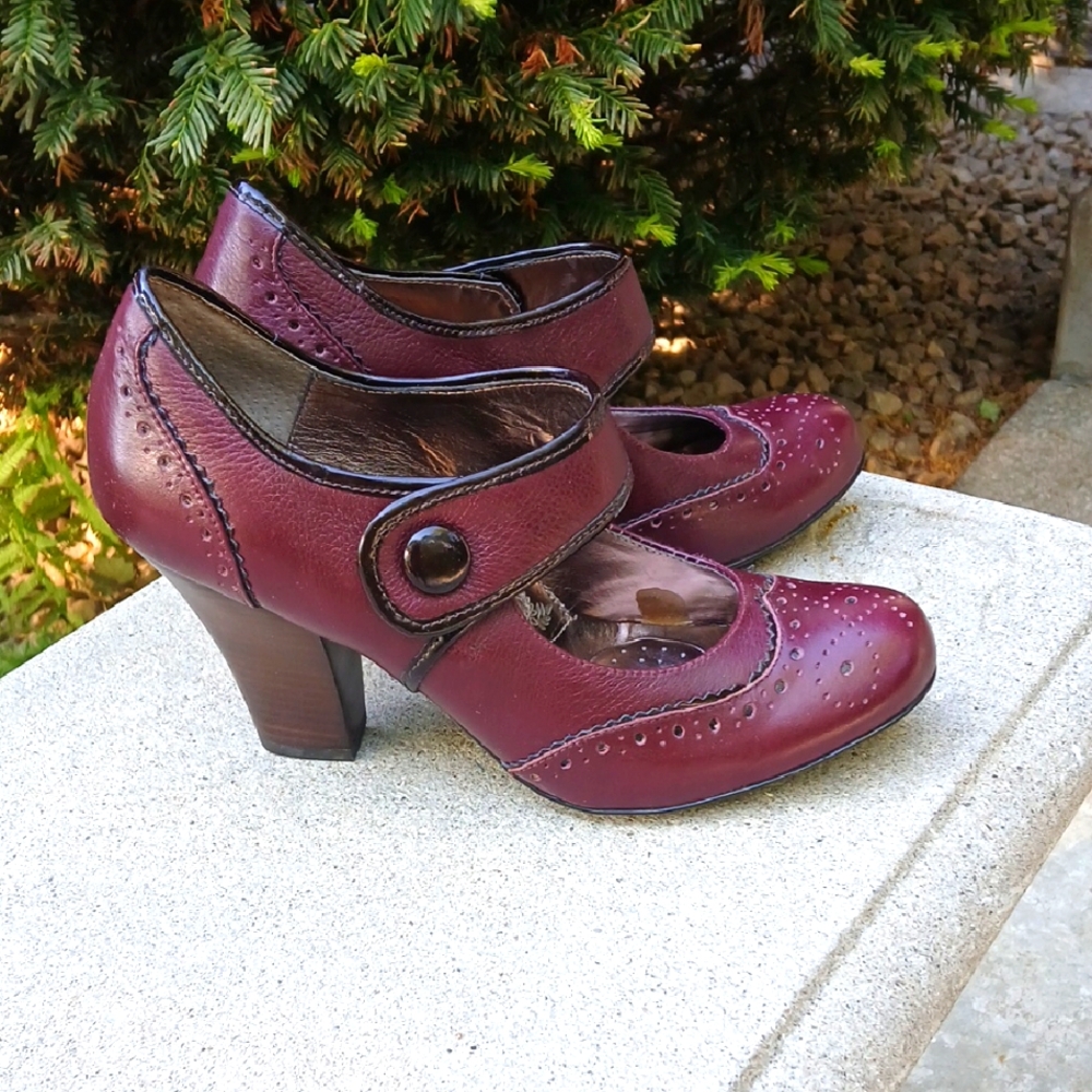 Elegant Burgundy Mary Jane Heels